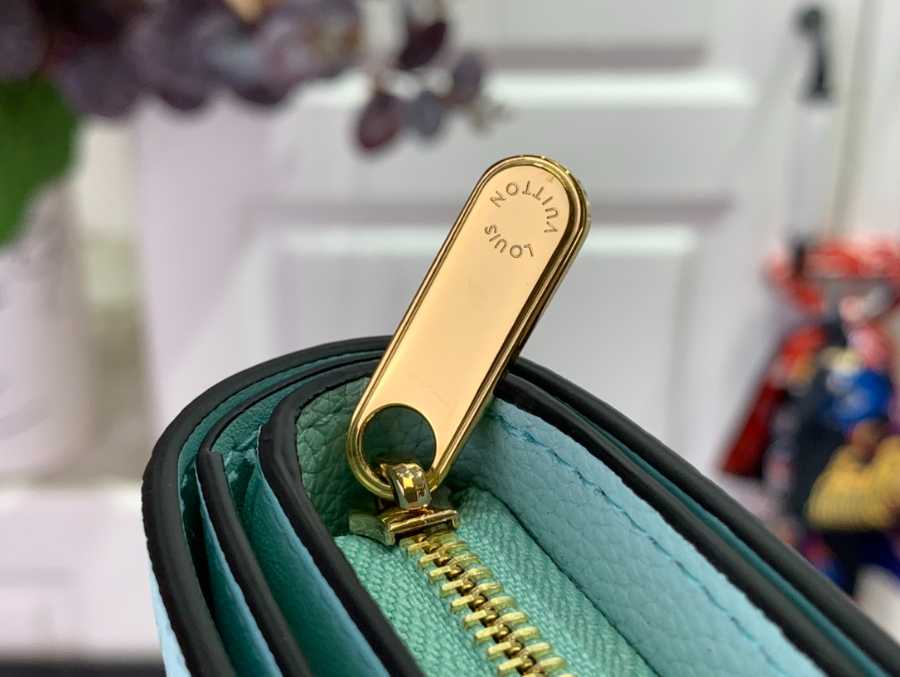 루이비통 클레아 월릿 스카이 블루 M80817 118.53.5cm7.jpg