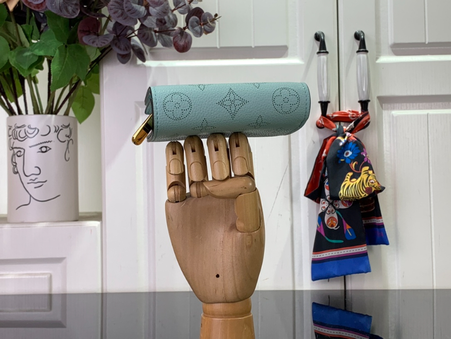 루이비통 클레아 월릿 스카이 블루 M80817 118.53.5cm4.jpg