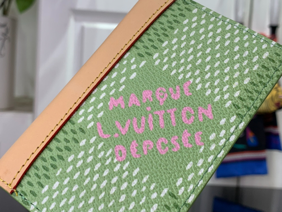 루이비통 포켓 오거나이저 그린7.jpg