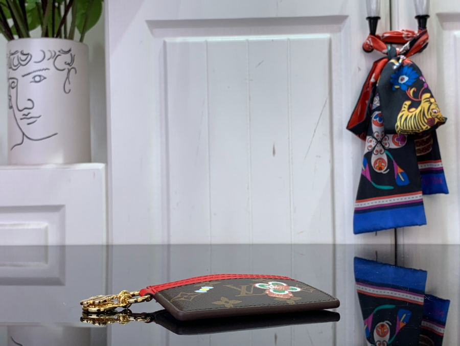 루이비통 LV CHARMS 비비엔 카드지갑 M12215 7.30.310.2cm4.jpg