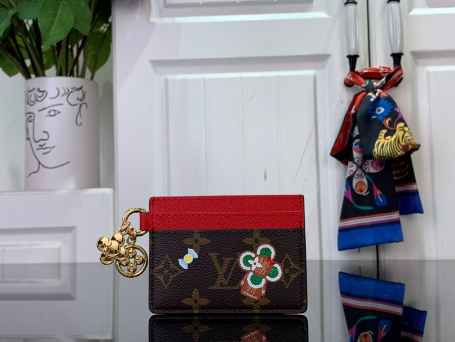 루이비통 LV CHARMS 비비엔 카드지갑 M12215 7.30.310.2cm1.jpg