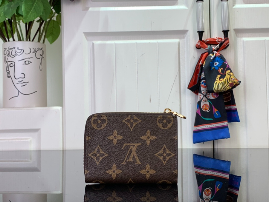 루이비통 노아 컴팩트 월릿 M83476 118.51.5cm 레드2.jpg