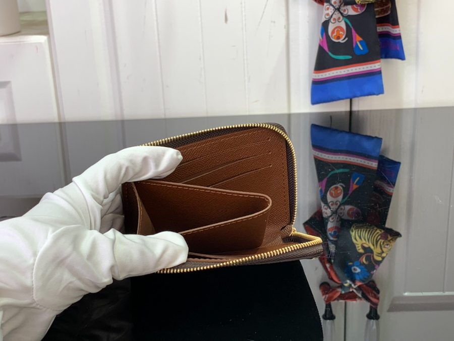 루이비통 노아 컴팩트 월릿 M83476 118.51.5cm 브라운5.jpg