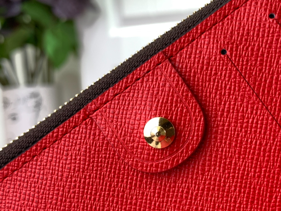 루이비통 리사 지갑 M82381 911.51.5cm 레드7.jpg