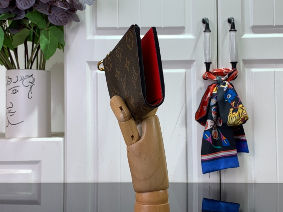 루이비통 리사 지갑 M82381 911.51.5cm 레드3.jpg