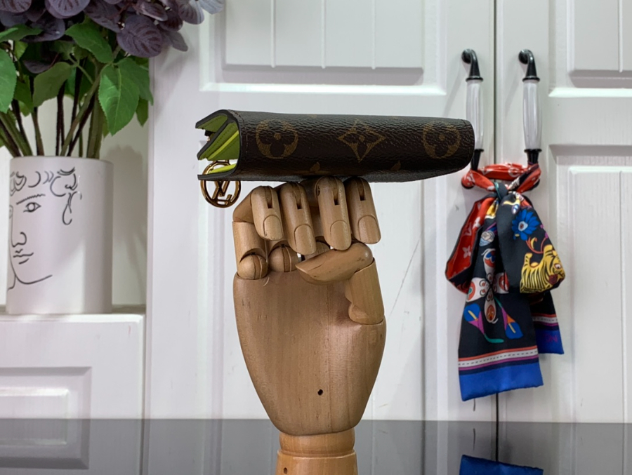 루이비통 리사 지갑 M82382 911.51.5cm 아보카도4.jpg