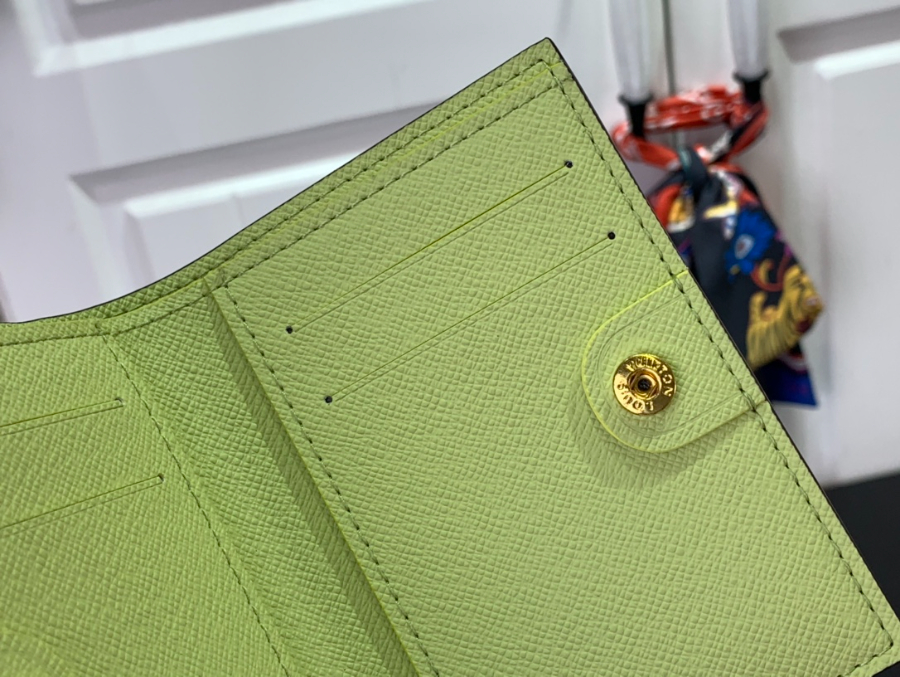 루이비통 리사 지갑 M82382 911.51.5cm 아보카도8.jpg