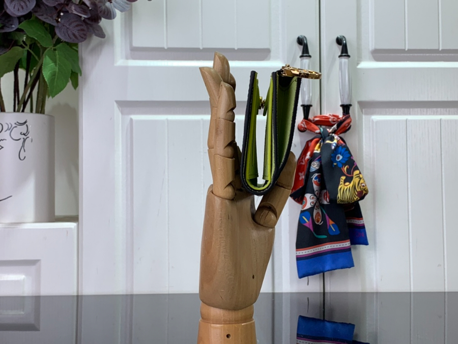 루이비통 리사 지갑 M82382 911.51.5cm 아보카도3.jpg