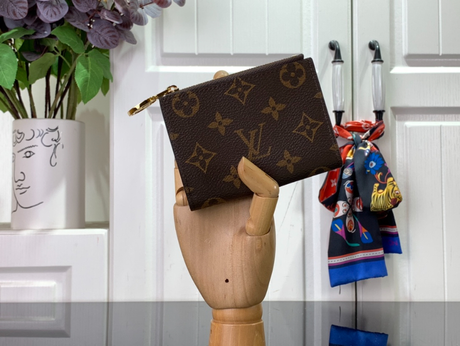 루이비통 리사 지갑 M82383 911.51.5cm 갈색1.jpg