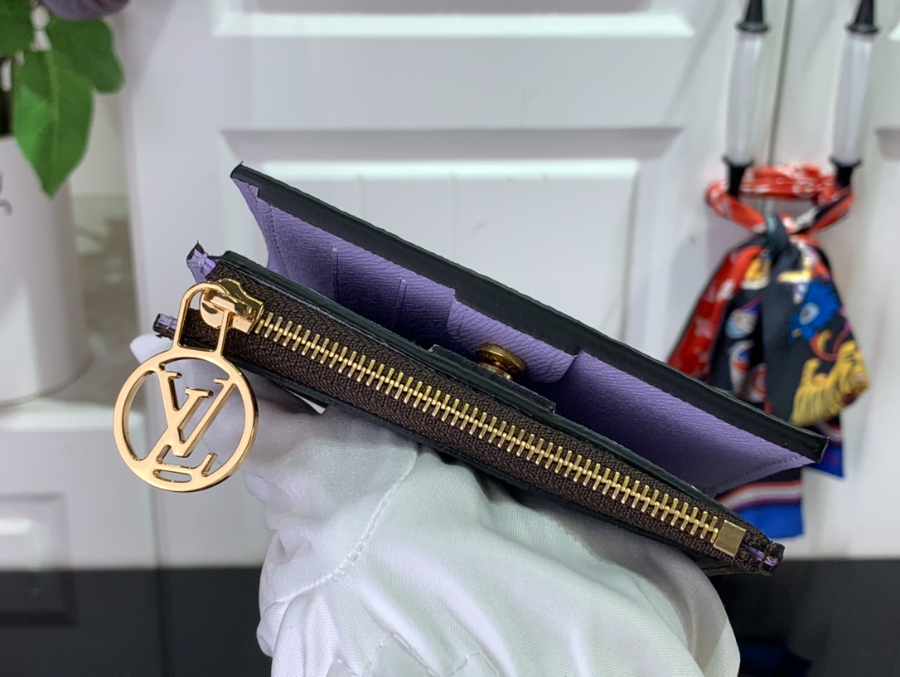 루이비통 리사 지갑 M82415 911.51.5cm 연 퍼플5.jpg