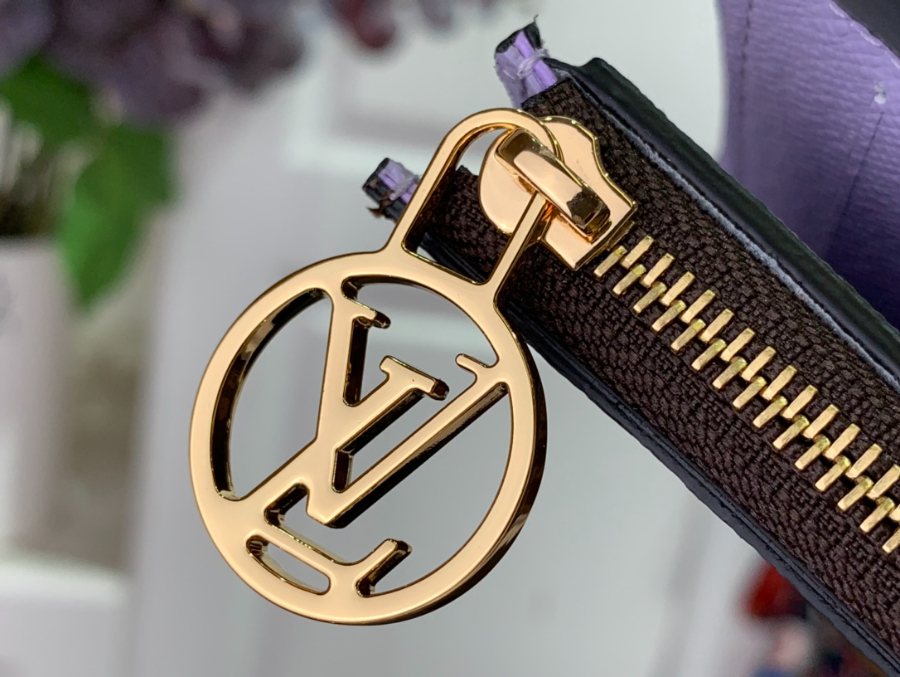 루이비통 리사 지갑 M82415 911.51.5cm 연 퍼플8.jpg