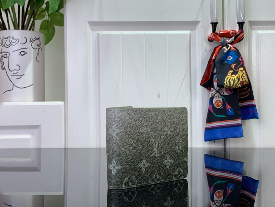 루이비통 멀티플 월릿 반지갑 M60895 M11547 11.591.5cm 암청색3.jpg