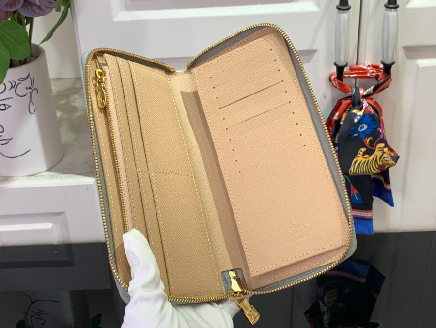 루이비통 모노그램 지피 월릿 장지갑 M62295 10202cm5.jpg