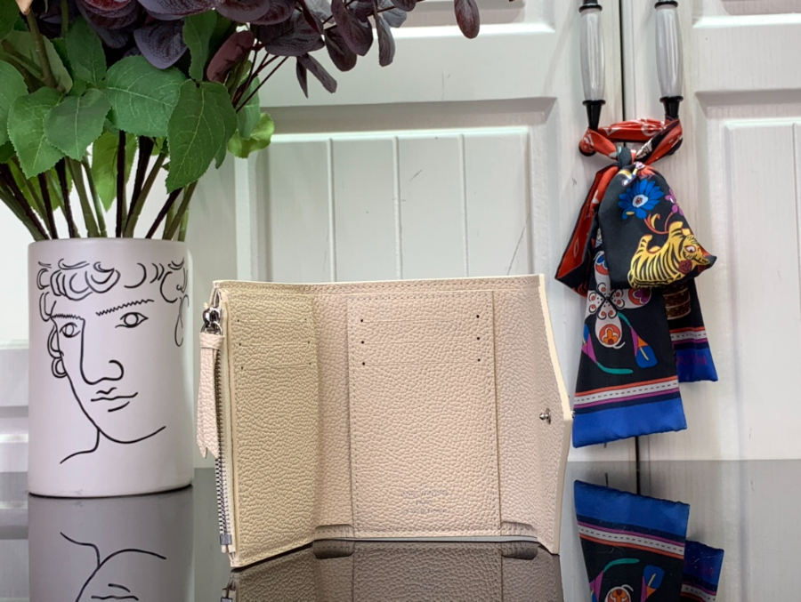 루이비통 빅토린 월릿 M12746 129.52.5cm 크림5.jpg