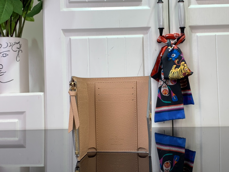 루이비통 빅토린 월릿 M41938 129.52.5cm5.jpg