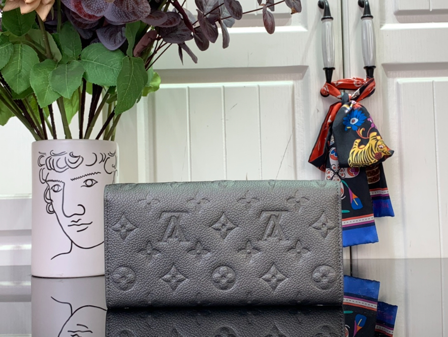 루이비통 사라 지갑 M12172 1910.52cm 그레이2.jpg