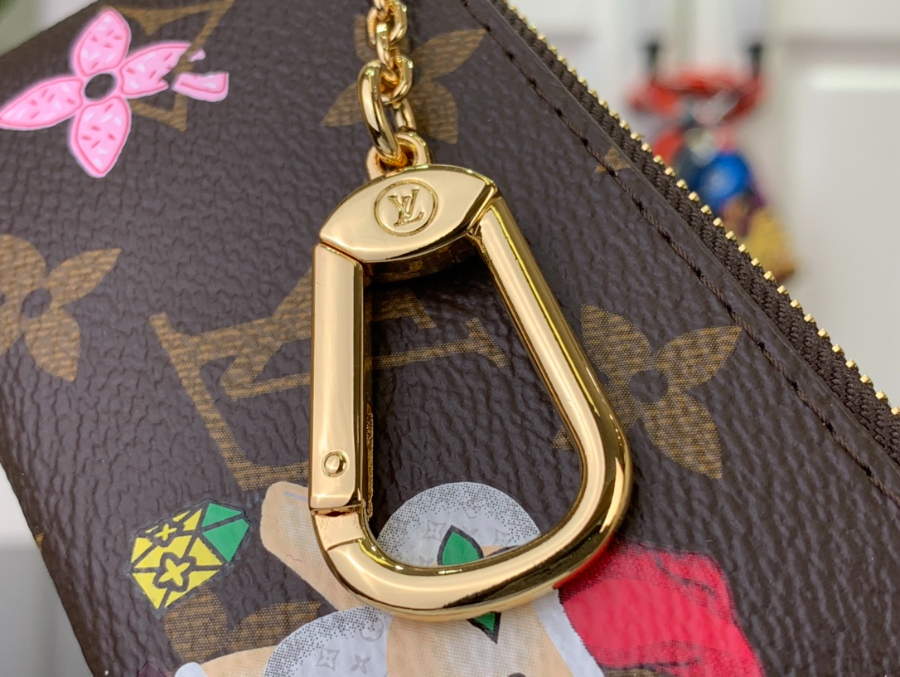 루이비통 산타클로스 키 파우치 M12217 M12229 71.512cm6.jpg