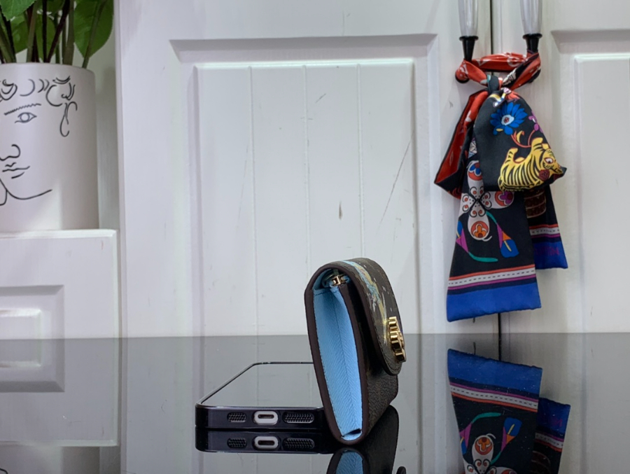 루이비통 스키 로잘리 코인 퍼스 M12239 82.511cm3.jpg