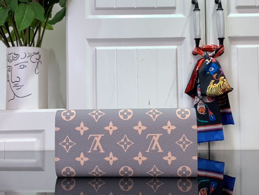 루이비통 에밀리에 장지갑 M60136 1910cm2.jpg