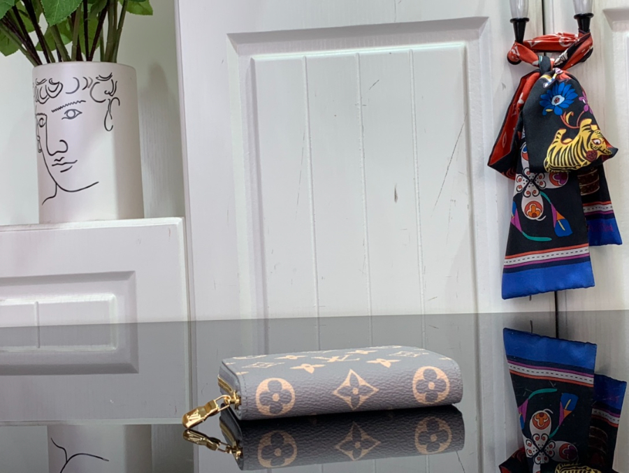 루이비통 지피 코인 퍼스 M60067 1182cm4.jpg