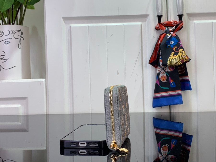 루이비통 지피 코인 퍼스 M60067 1182cm3.jpg