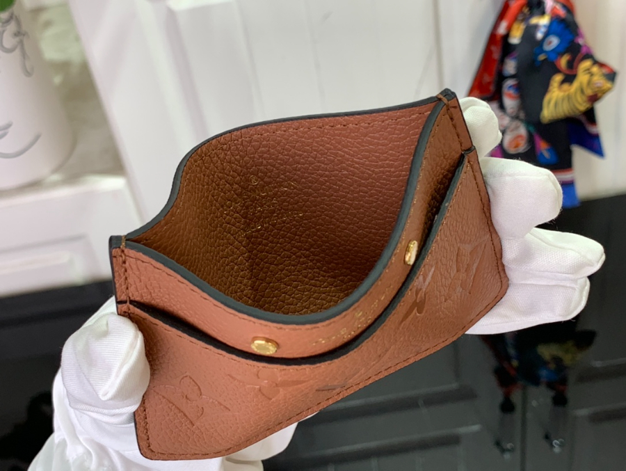 루이비통 카드 홀더 M83678 1176cm 꼬냑5.jpg