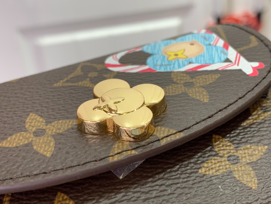 루이비통 하트 로잘리 코인 퍼스 M12220 82.511cm7.jpg