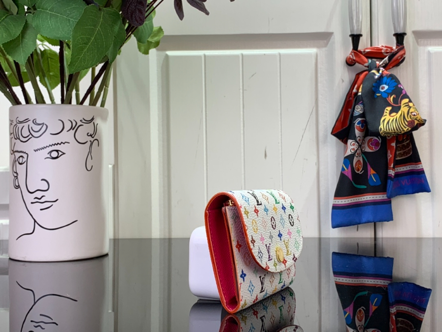 루이비통 TM 로잘리 코인 퍼스 화이트 1182.5cm3.jpg