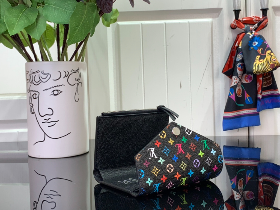 루이비통 TM 빅토린 월릿 블랙 129.52.5cm4.jpg