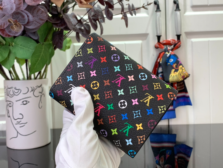 루이비통 TM 빅토린 월릿 블랙 129.52.5cm2.jpg