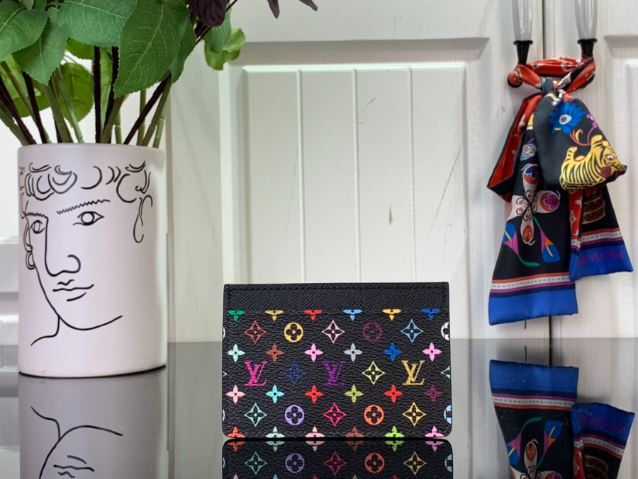 루이비통 TM 카드 홀더 블랙 1170.5cm1.jpg