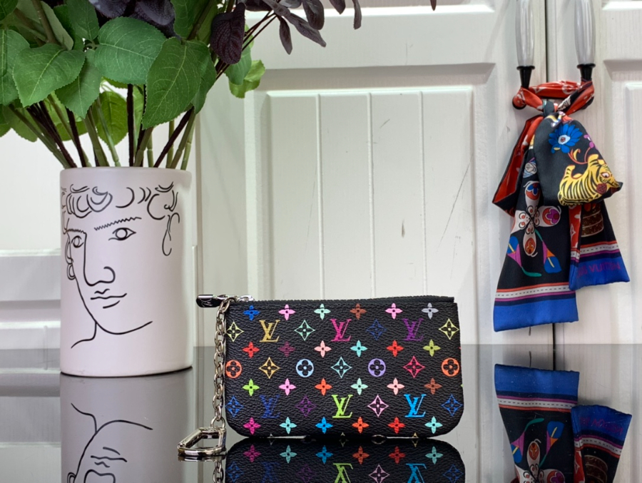 루이비통 TM 키 파우치 블랙 1271.5cm1.jpg