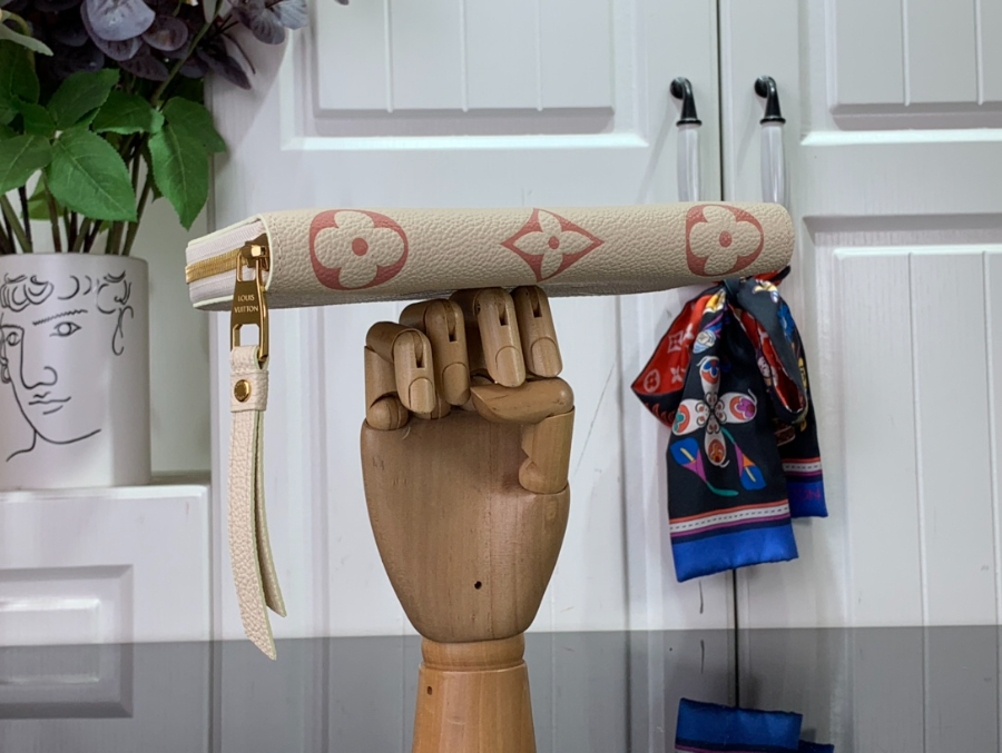 루이비통 zippy 지퍼 장지갑 M81914 19.510.52.5cm4.jpg