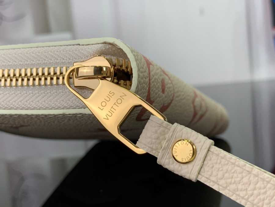 루이비통 zippy 지퍼 장지갑 M81914 19.510.52.5cm6.jpg