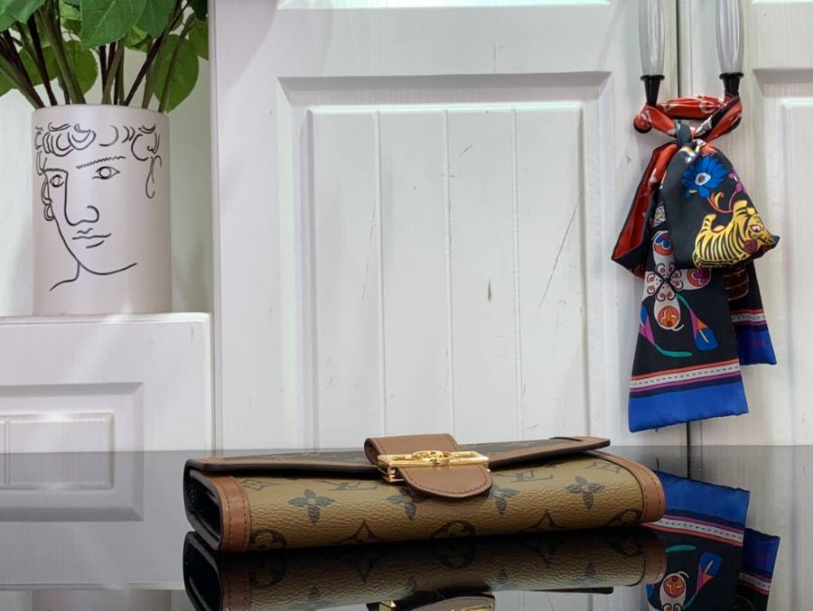 루이비통 다프네 사라 월릿 M46645 10219cm4.jpg