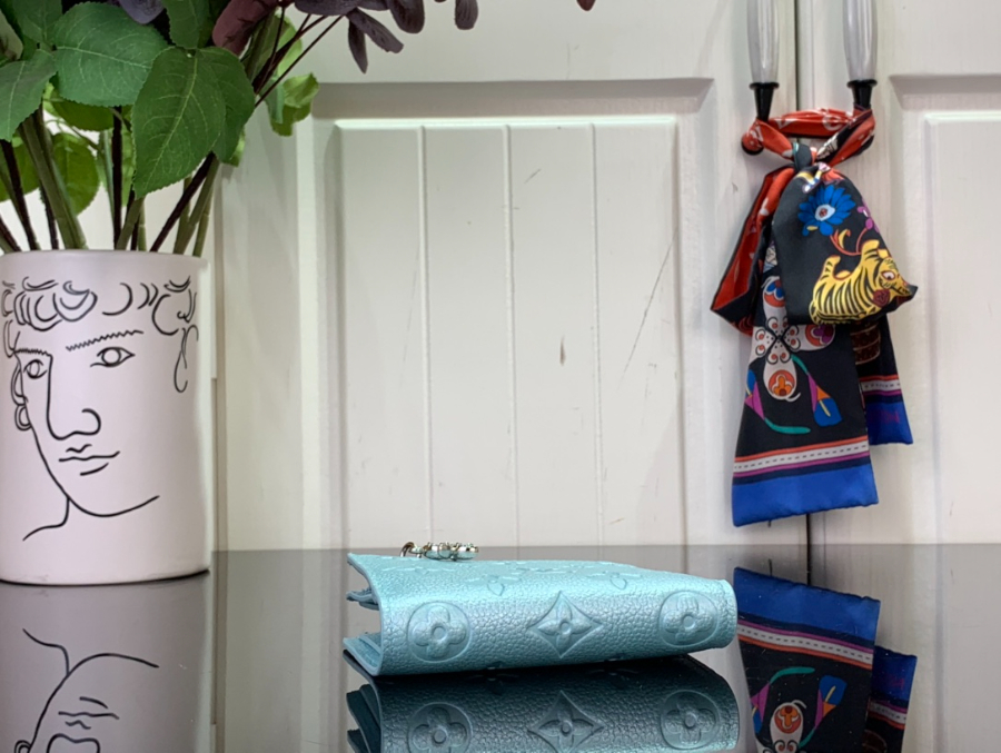 루이비통 리사 월릿 M12536 911.51.5cm 스카이 블루4.jpg