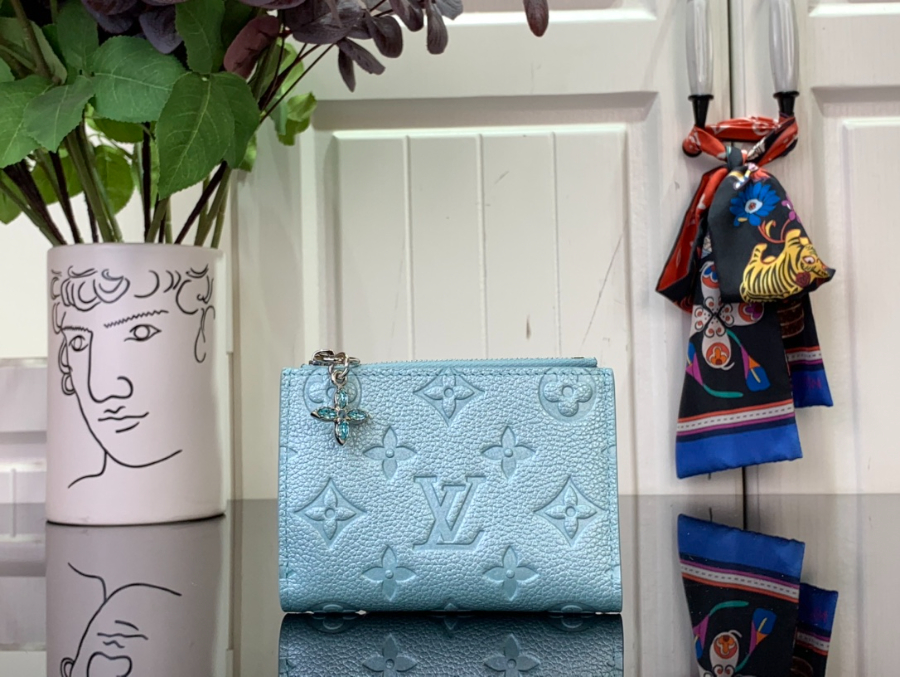 루이비통 리사 월릿 M12536 911.51.5cm 스카이 블루1.jpg