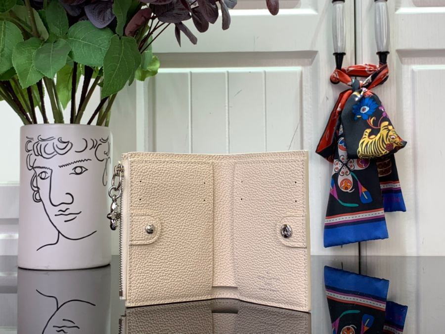 루이비통 리사 월릿 M12674 911.51.5cm 크림4.jpg