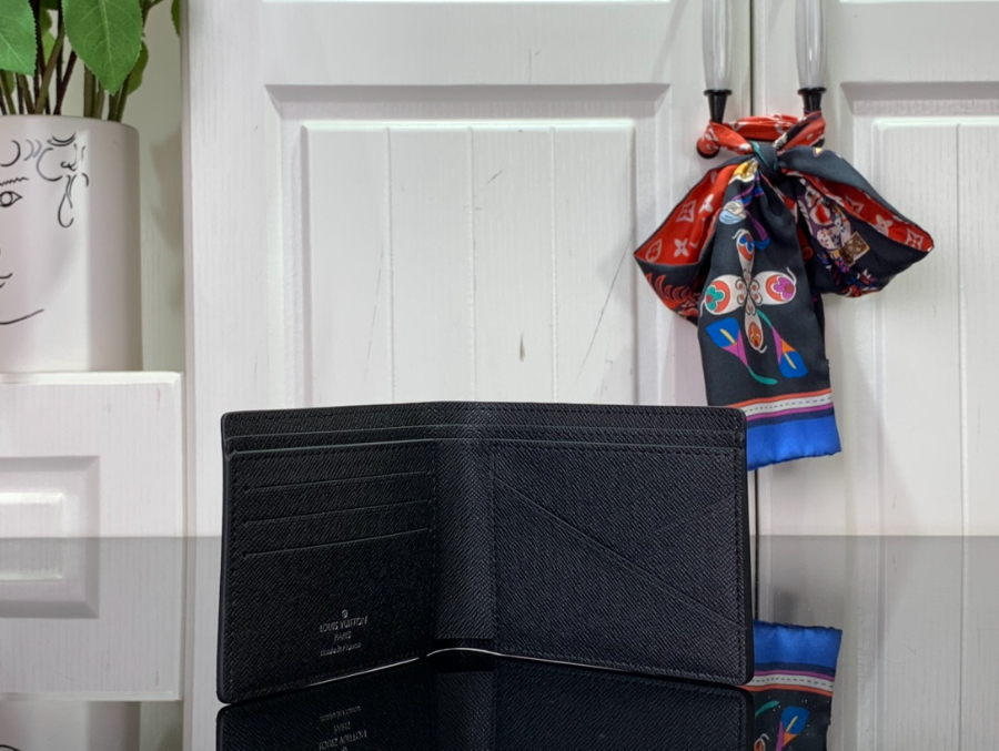 루이비통 멀티플 월릿 반지갑 11.591.5cm M81750 1컬러5.jpg