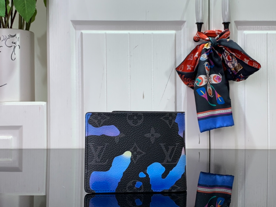 루이비통 멀티플 월릿 반지갑 11.591.5cm M81750 1컬러2.jpg