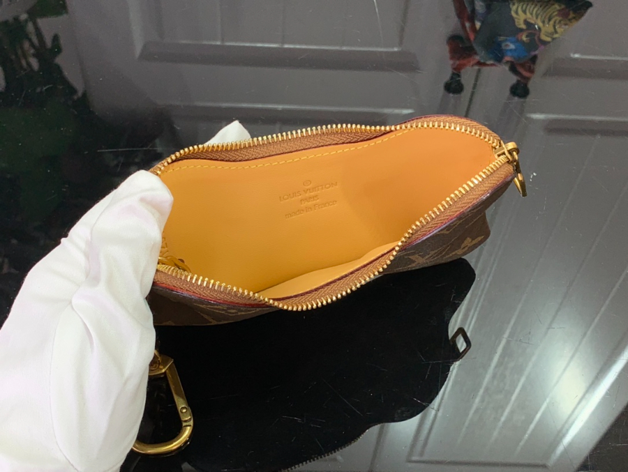 루이비통 본 키 파우치 M12616 90.514.8cm5.jpg