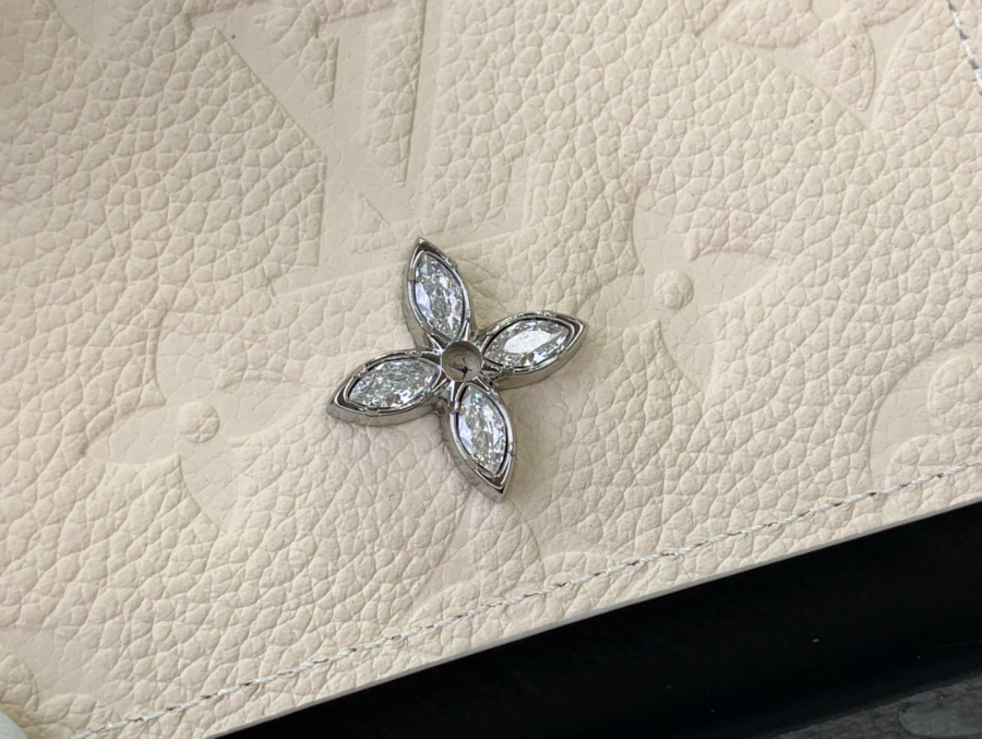 루이비통 비즈니스 카드 홀더 M12177 8110.5cm 크림7.jpg