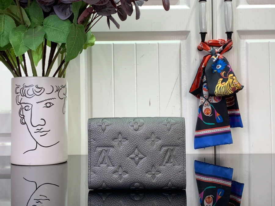 루이비통 빅토린 월릿 M12746 129.52.5cm 그레이2.jpg