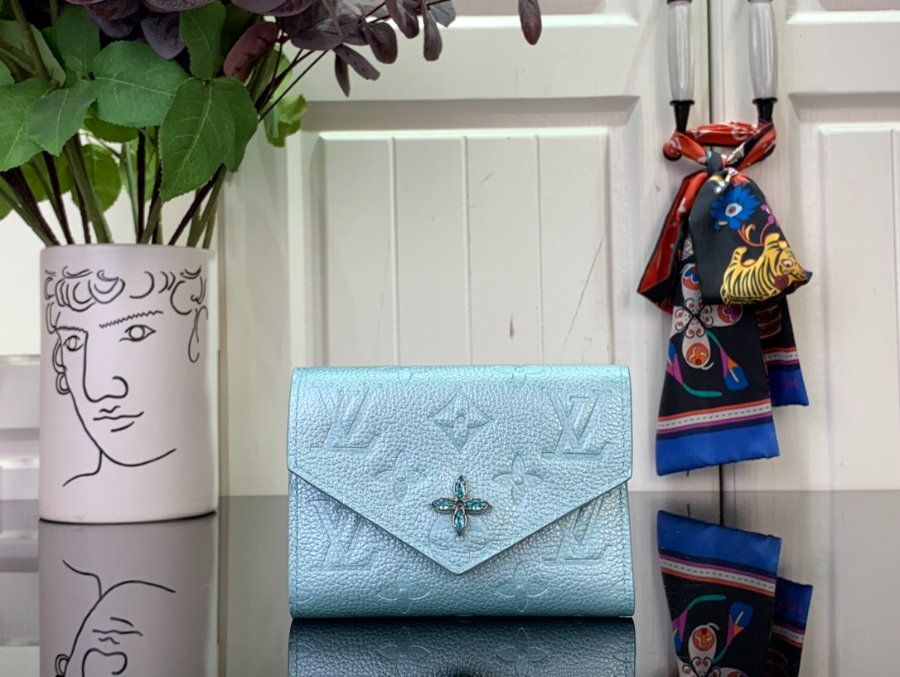 루이비통 빅토린 월릿 M12746 129.52.5cm 스카이 블루1.jpg