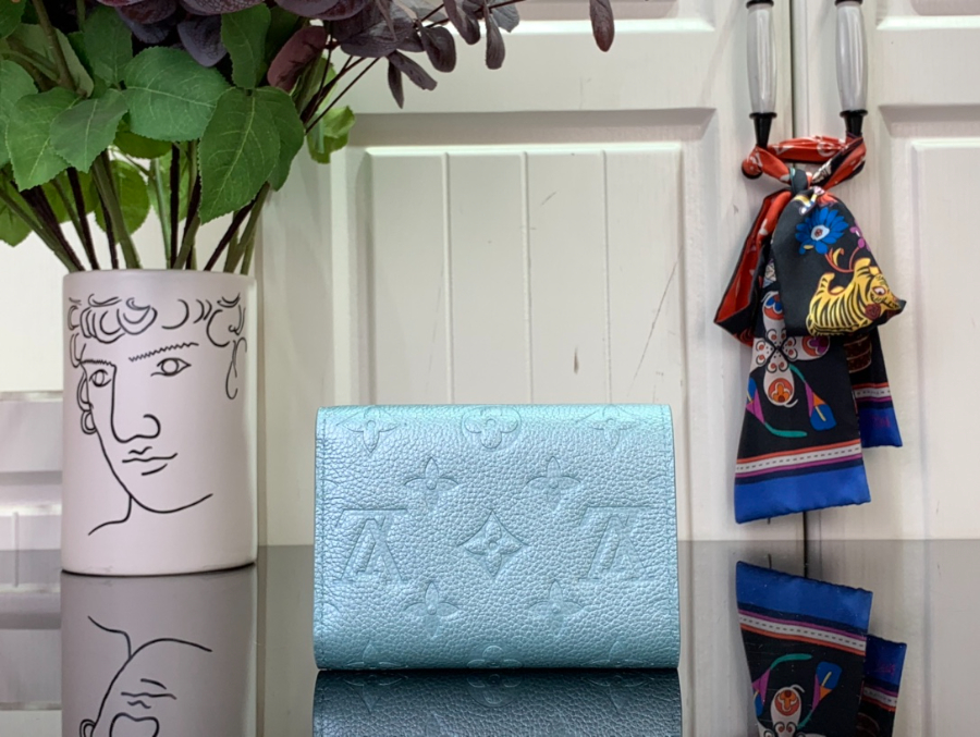 루이비통 빅토린 월릿 M12746 129.52.5cm 스카이 블루2.jpg