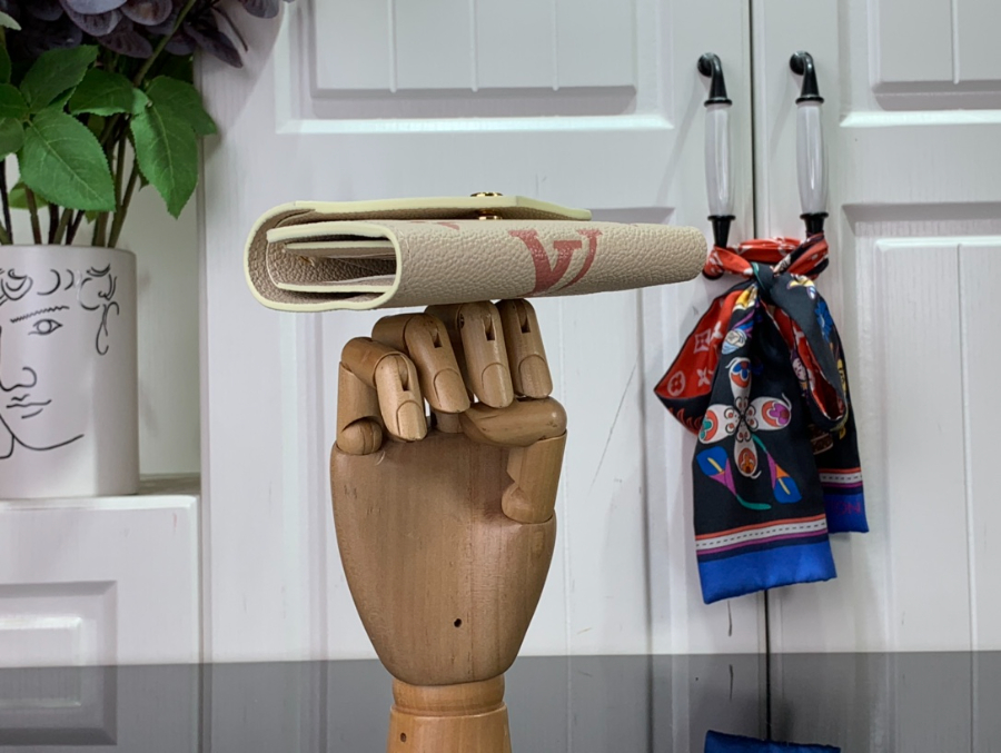 루이비통 빅토린 지갑 M82062 129.51.5cm4.jpg