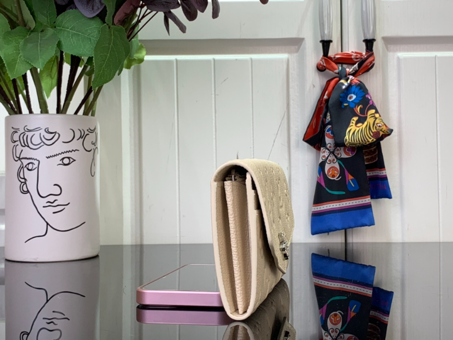 루이비통 사라 지갑 M12172 1910.52cm 크림3.jpg