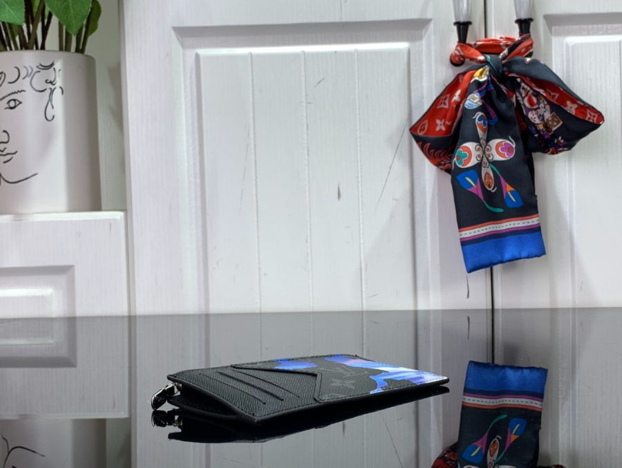 루이비통 코인 카드홀더 814.51cm M81751 1컬러3.jpg