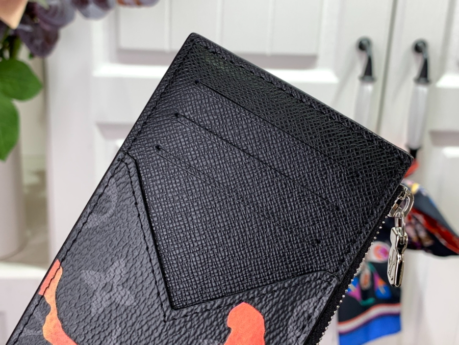 루이비통 코인 카드홀더 814.51cm M81751 2컬러6.jpg