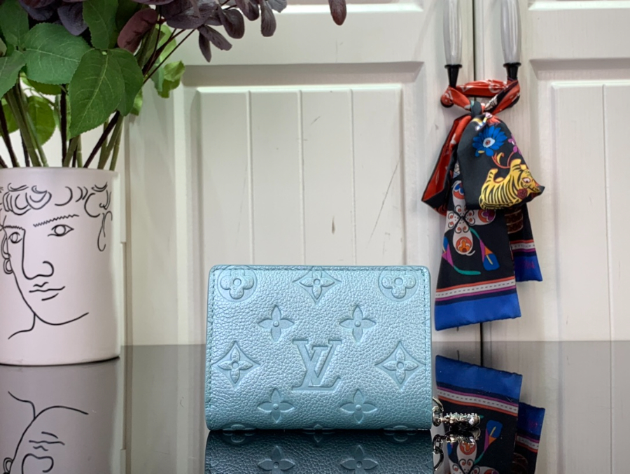 루이비통 클레아 월릿 M12188 118.53.5cm 스카이 블루1.jpg